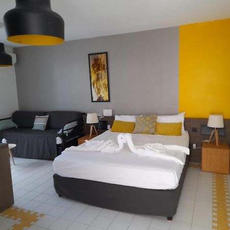 Studio 25 M Manganao Joela 4 Personnes Avec Machine A Laver (Adults Only) Saint-Francois  Zewnętrze zdjęcie